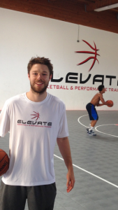 Delly working out at ELEVATE